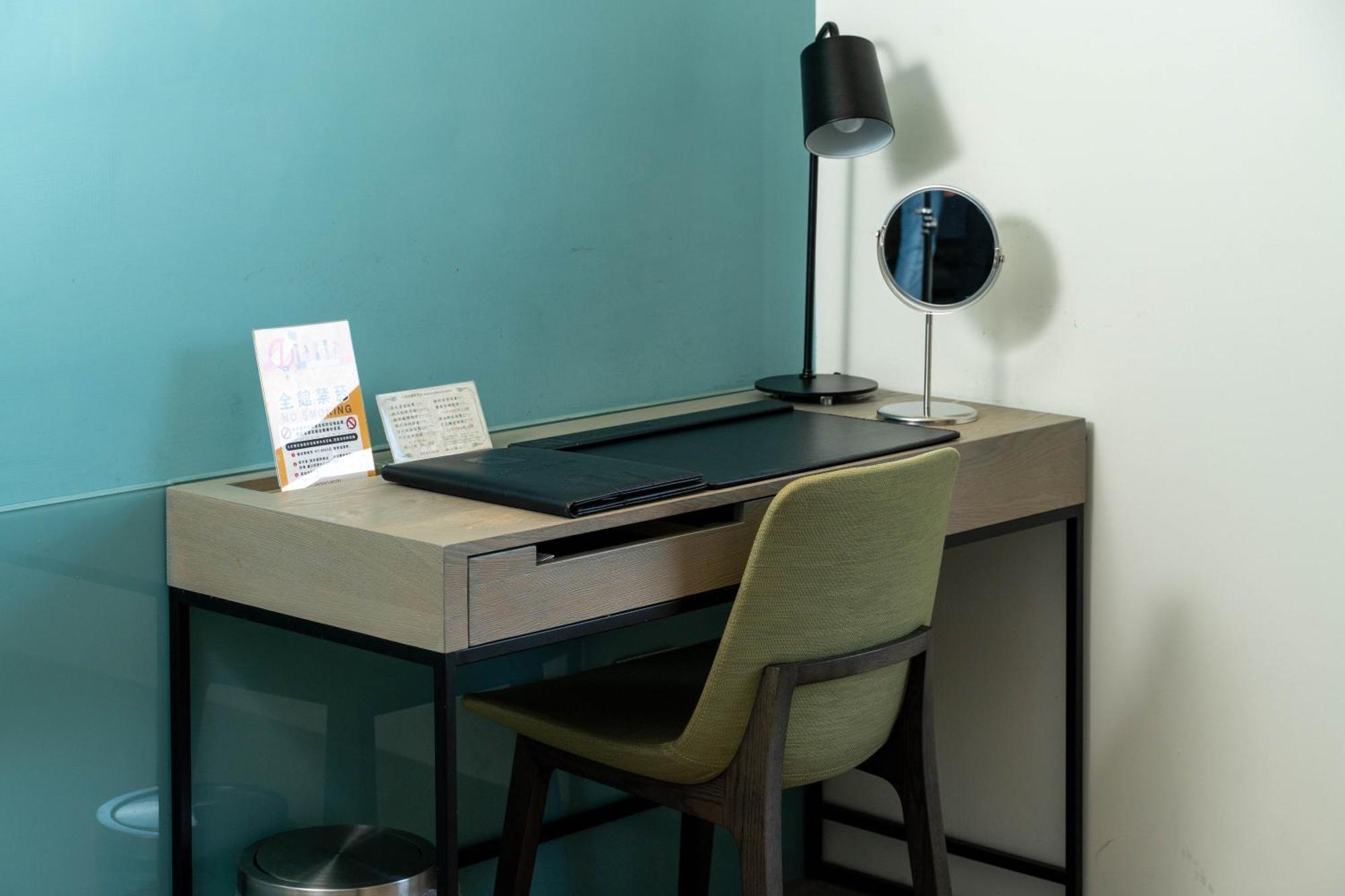 Gogo Hotel Taichung Room photo