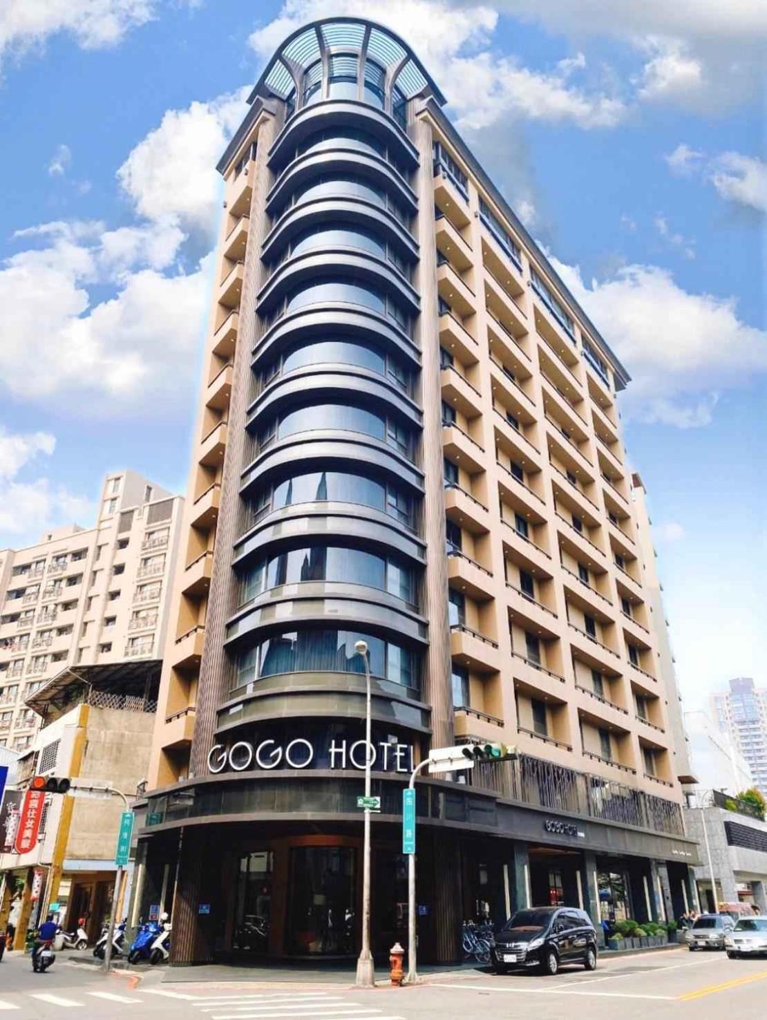Gogo Hotel Taichung Exterior photo